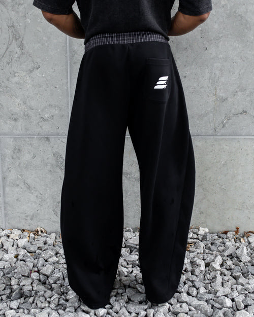 barrel,sweatpants